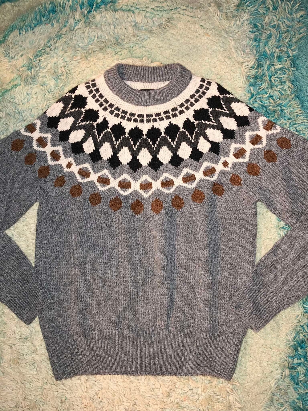 ZARA Women's gray geometric knit pullover sweater size M